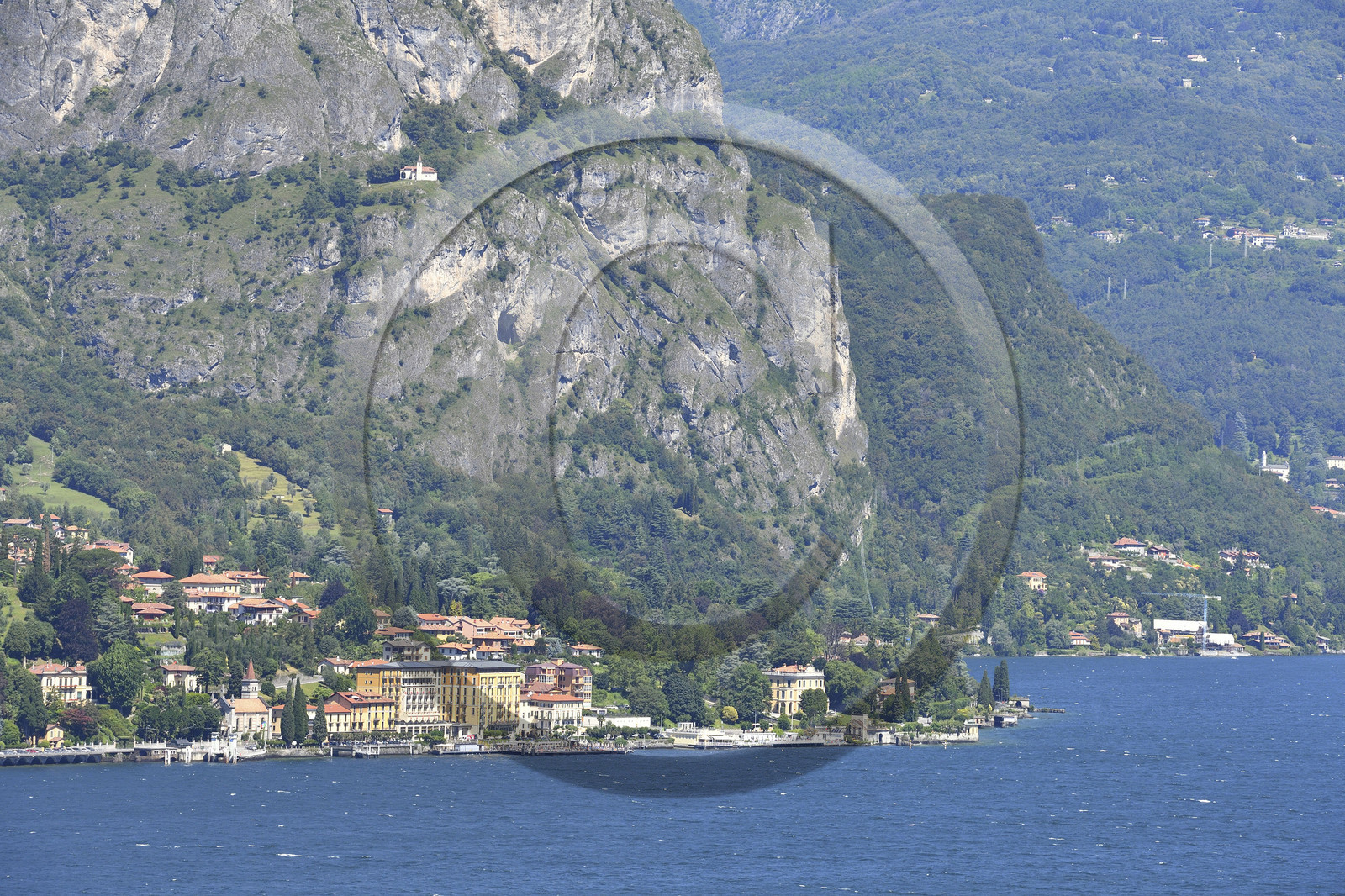 Italie lombardie lac come village cadenabbia