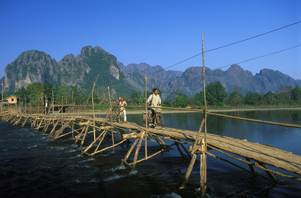LAOS VANG VIENG