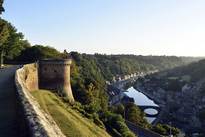 France, Dinan