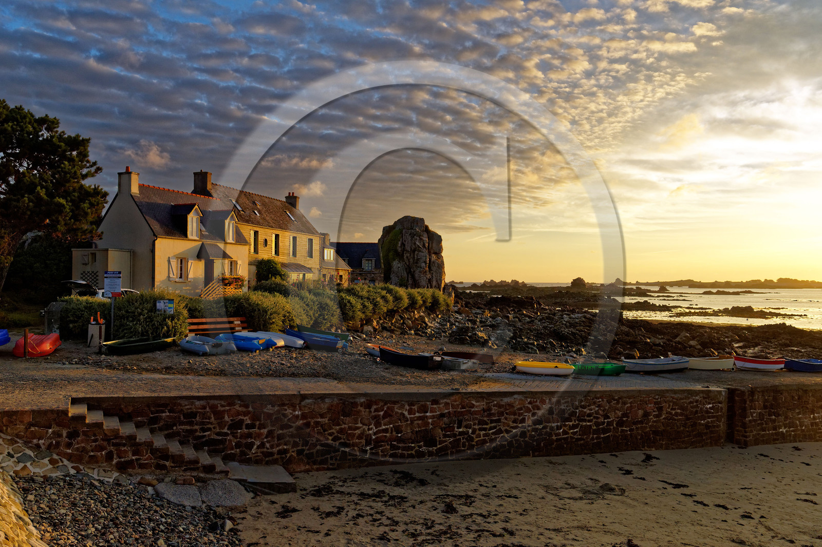 France, Plougrescant