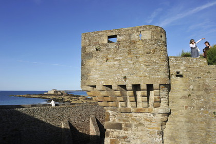 France, Saint-Malo