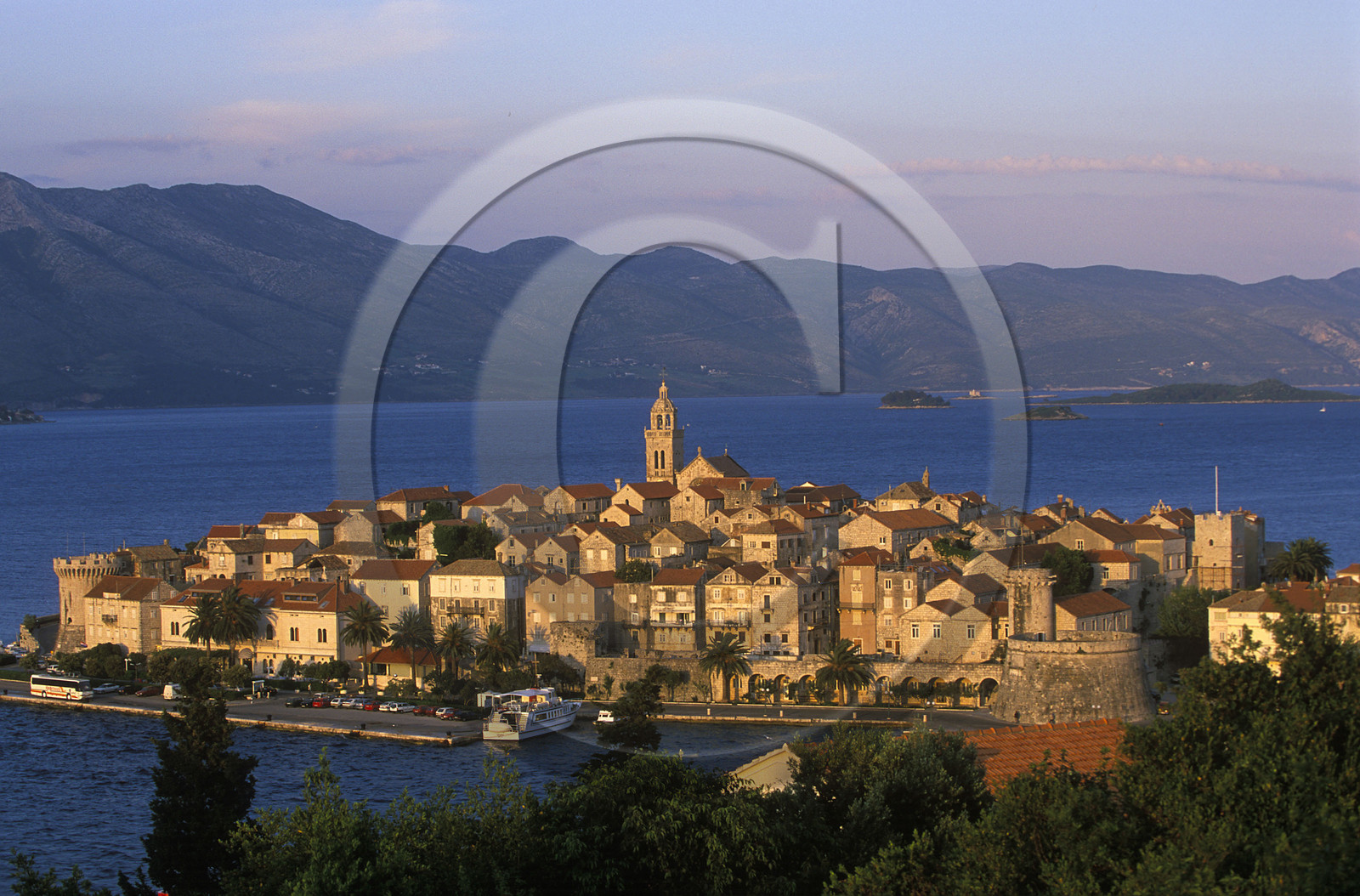 VILLE ET ILE DE KORCULA. CROATIE