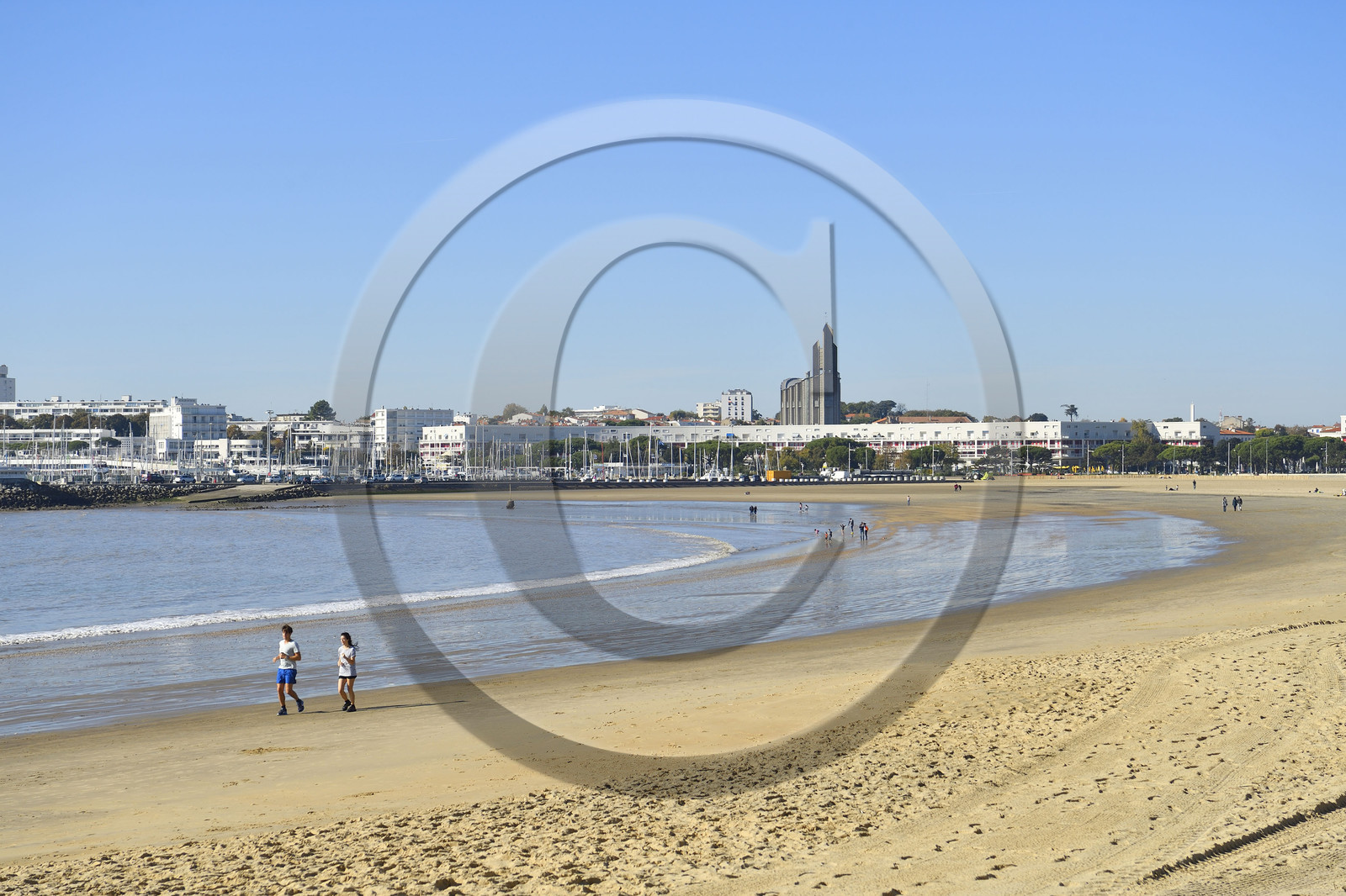 France charente maritime royan plage front mer