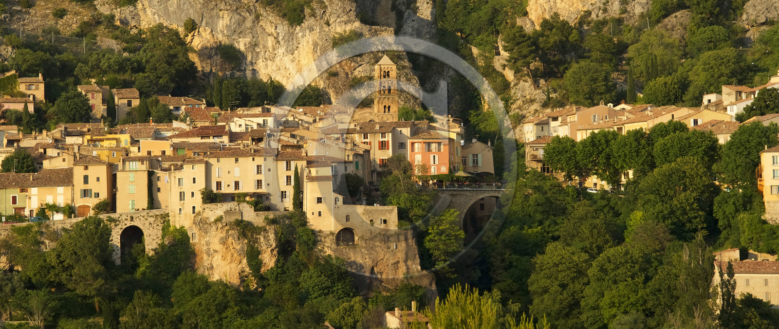 France, Moustiers
