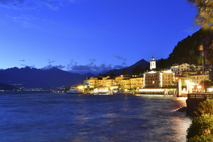 Italie lombardie lac come village bellagio