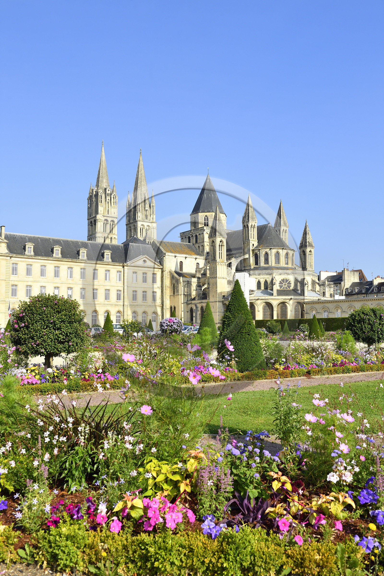 France, Caen