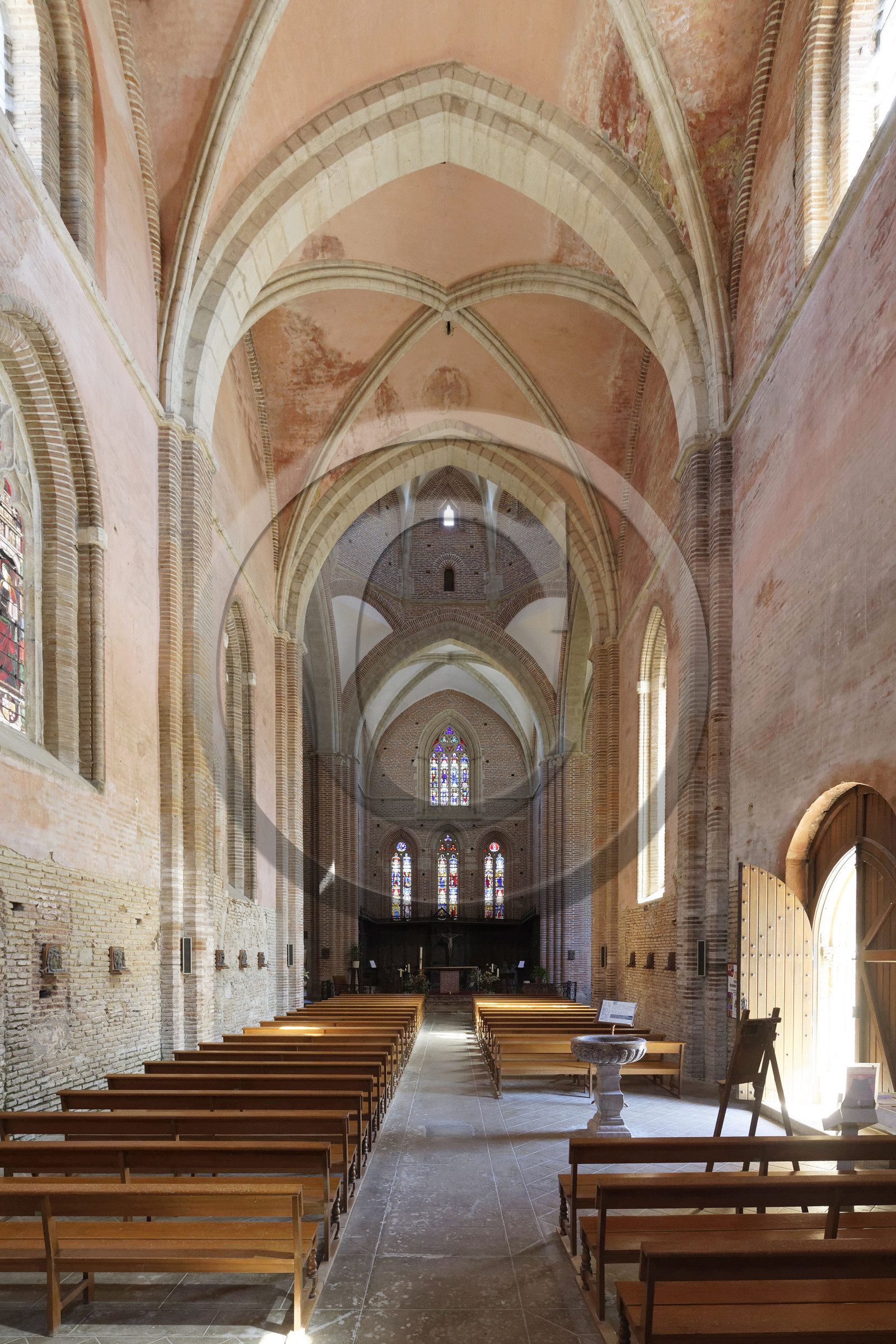 France gers simorre eglise fortifiee xiv