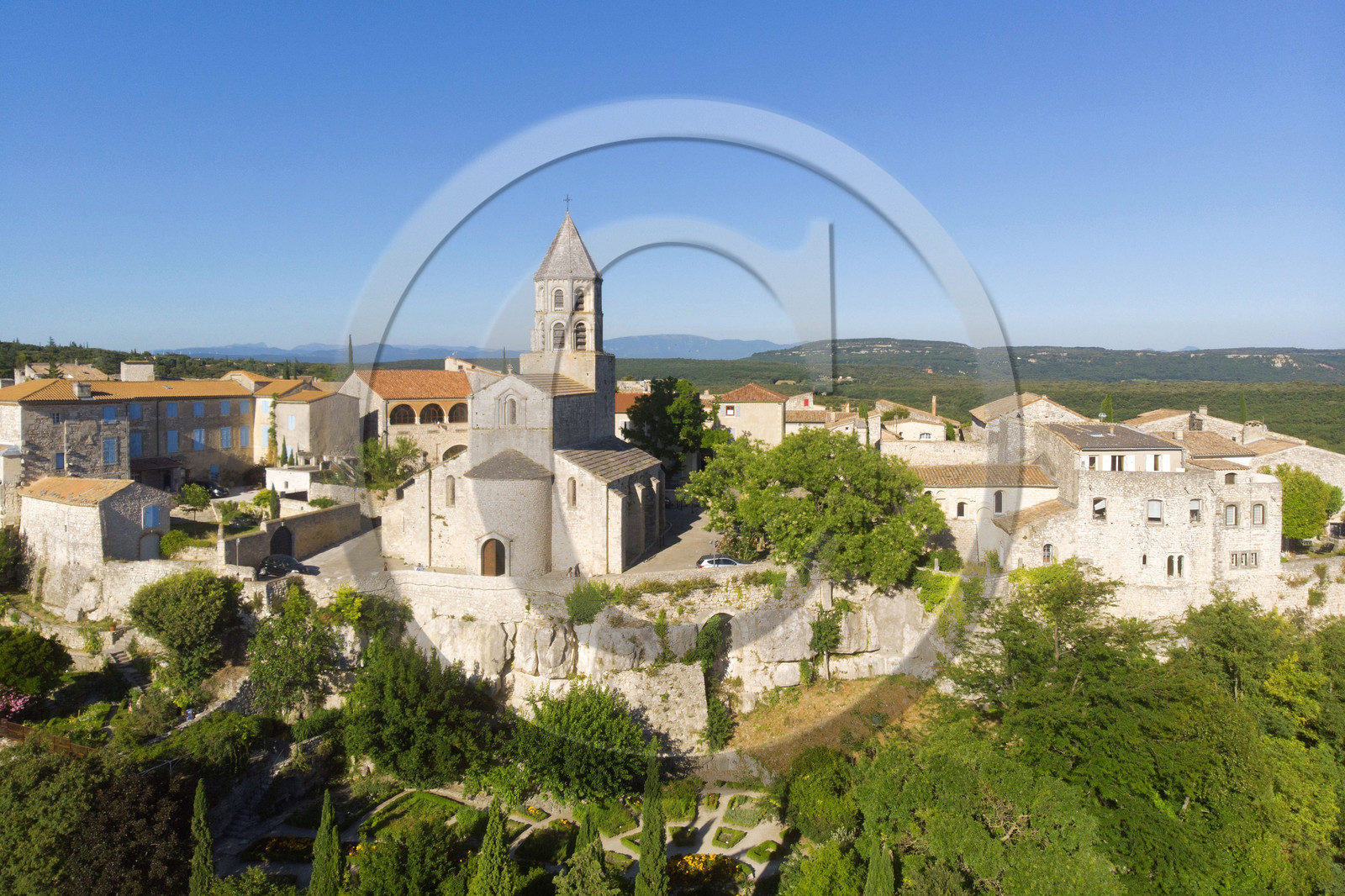 France, Garde Adhemar