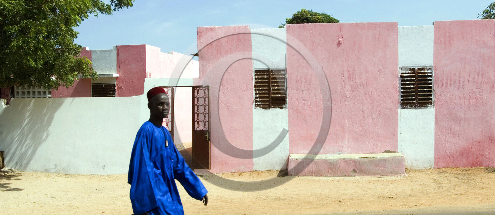 Toubab Dialao, Sénégal