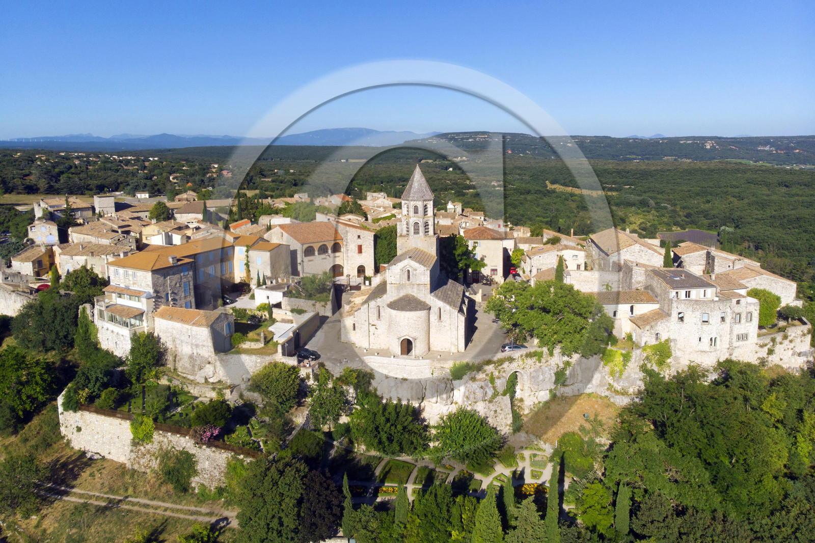 France, Garde Adhemar