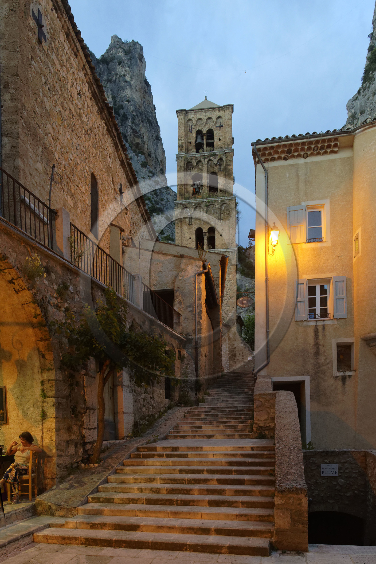 France, Moustiers