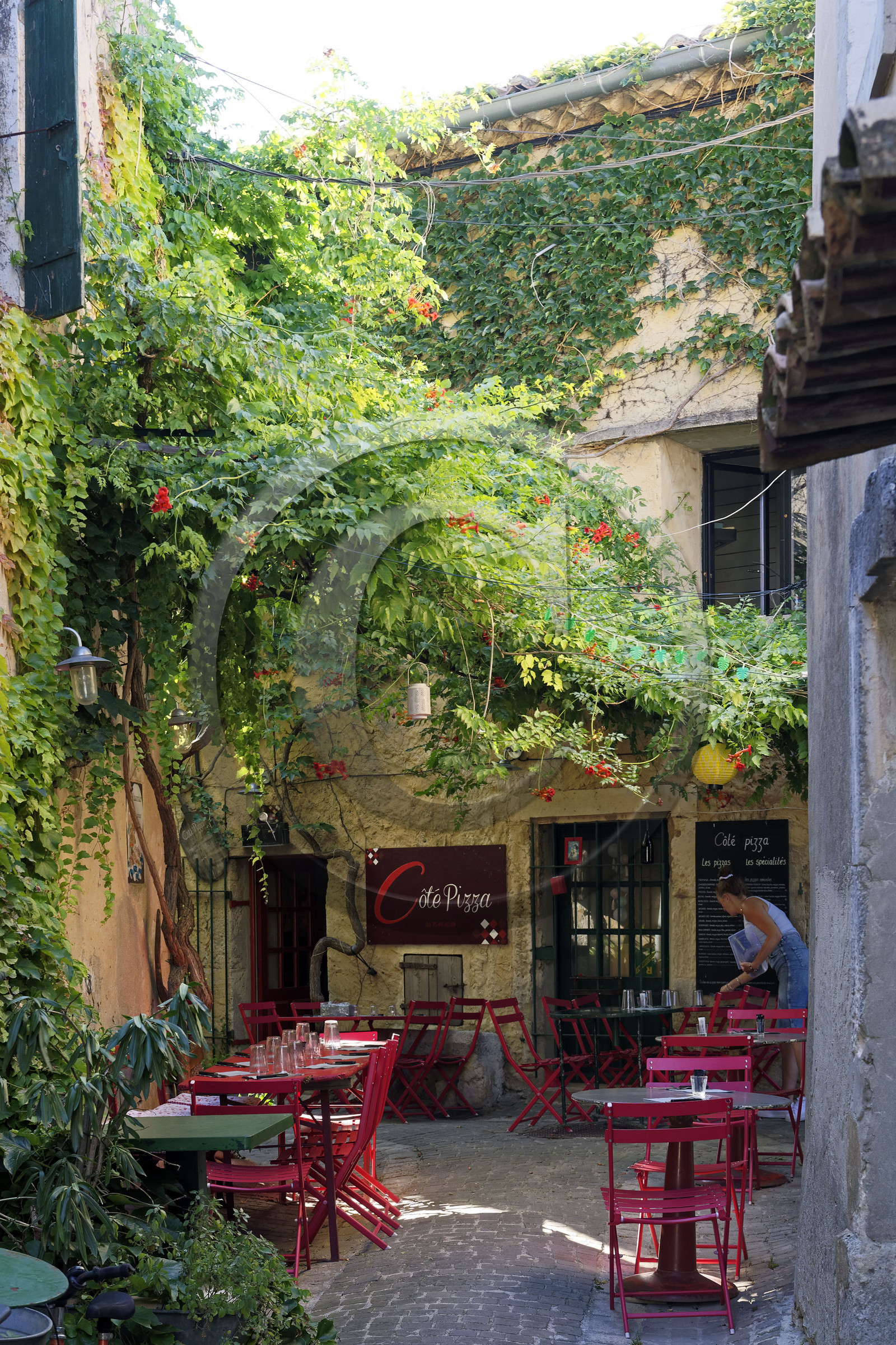 France, Garde Adhemar