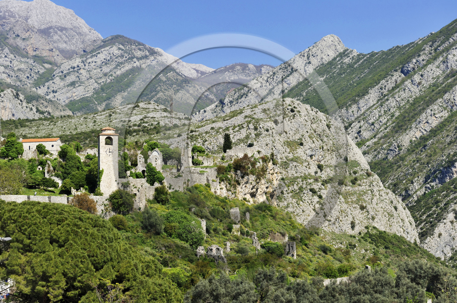 Montenegro, Stari Bar