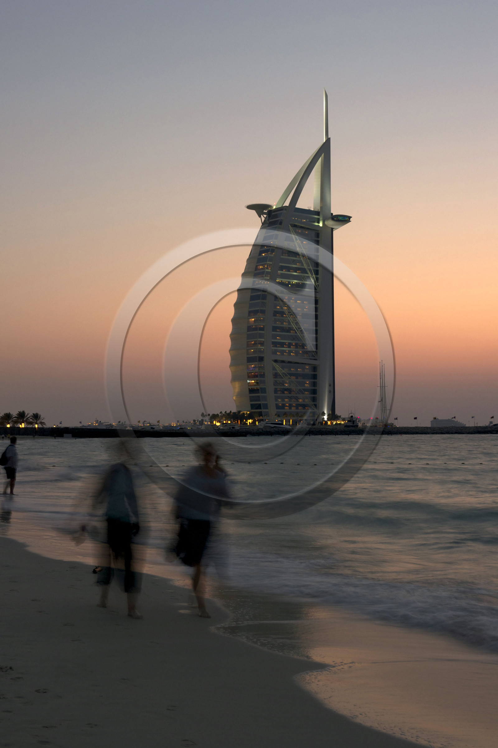 United Arab Emirates, Dubai, Jumeirah beach, Burj Al Arab Hotel, by English architects W.S. Atkins & Partners, the tallest hotel in the world (321 m)