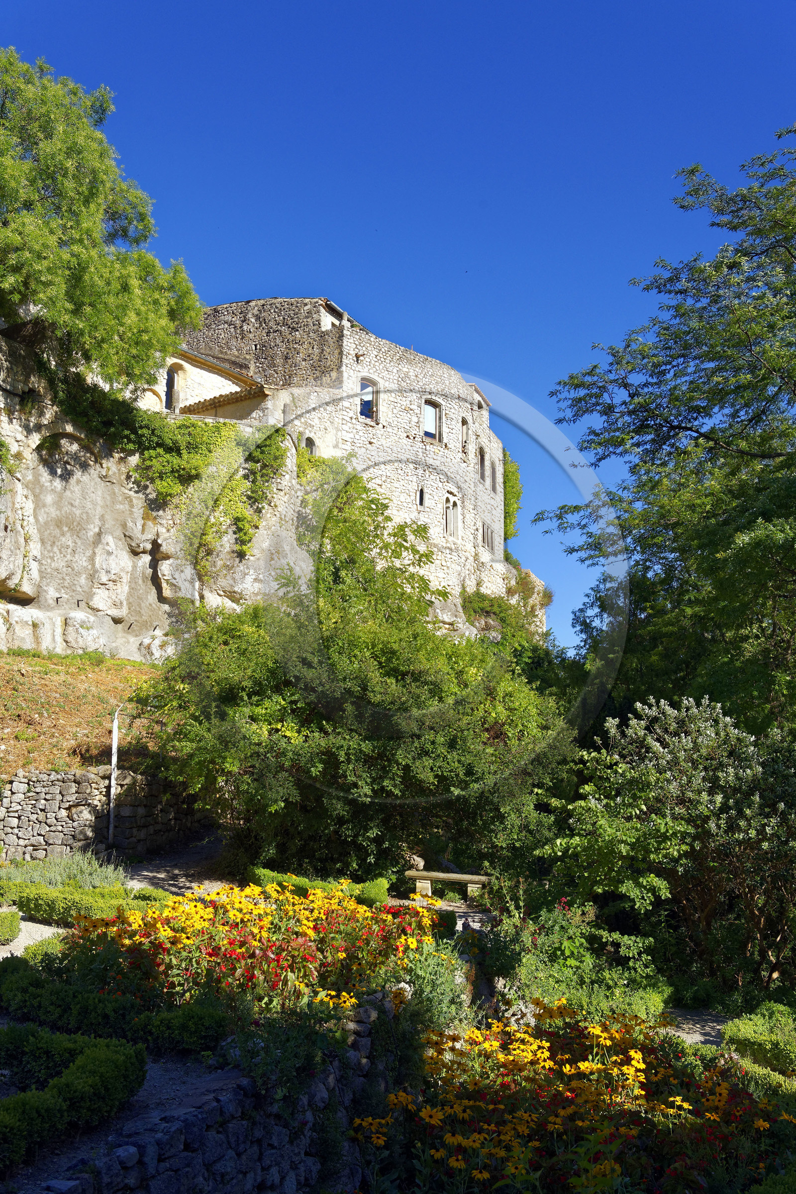 France, Garde Adhemar