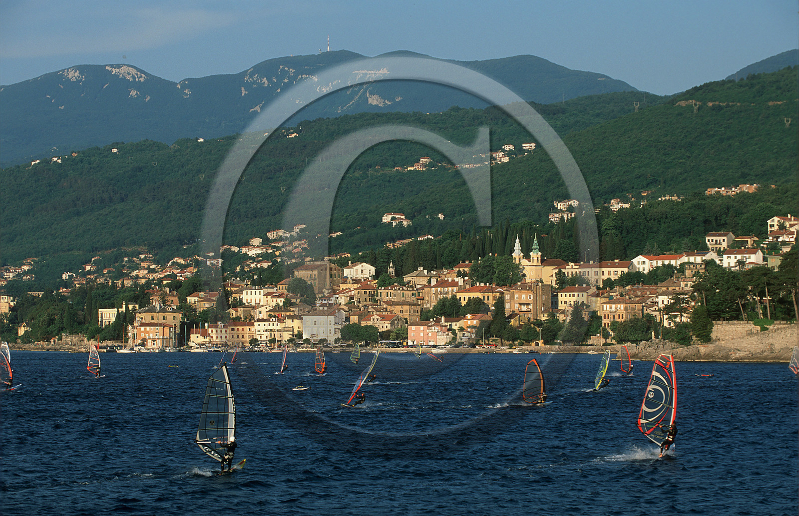 BORD DE MER À OPATIJA. CROATIE