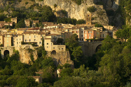 France, Moustiers