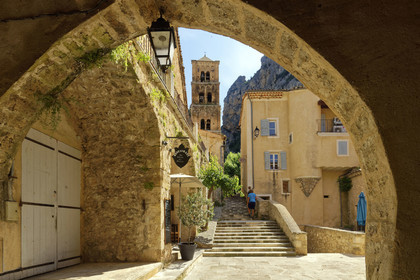 France, Moustiers