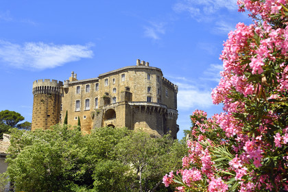 France, Suze la Rousse