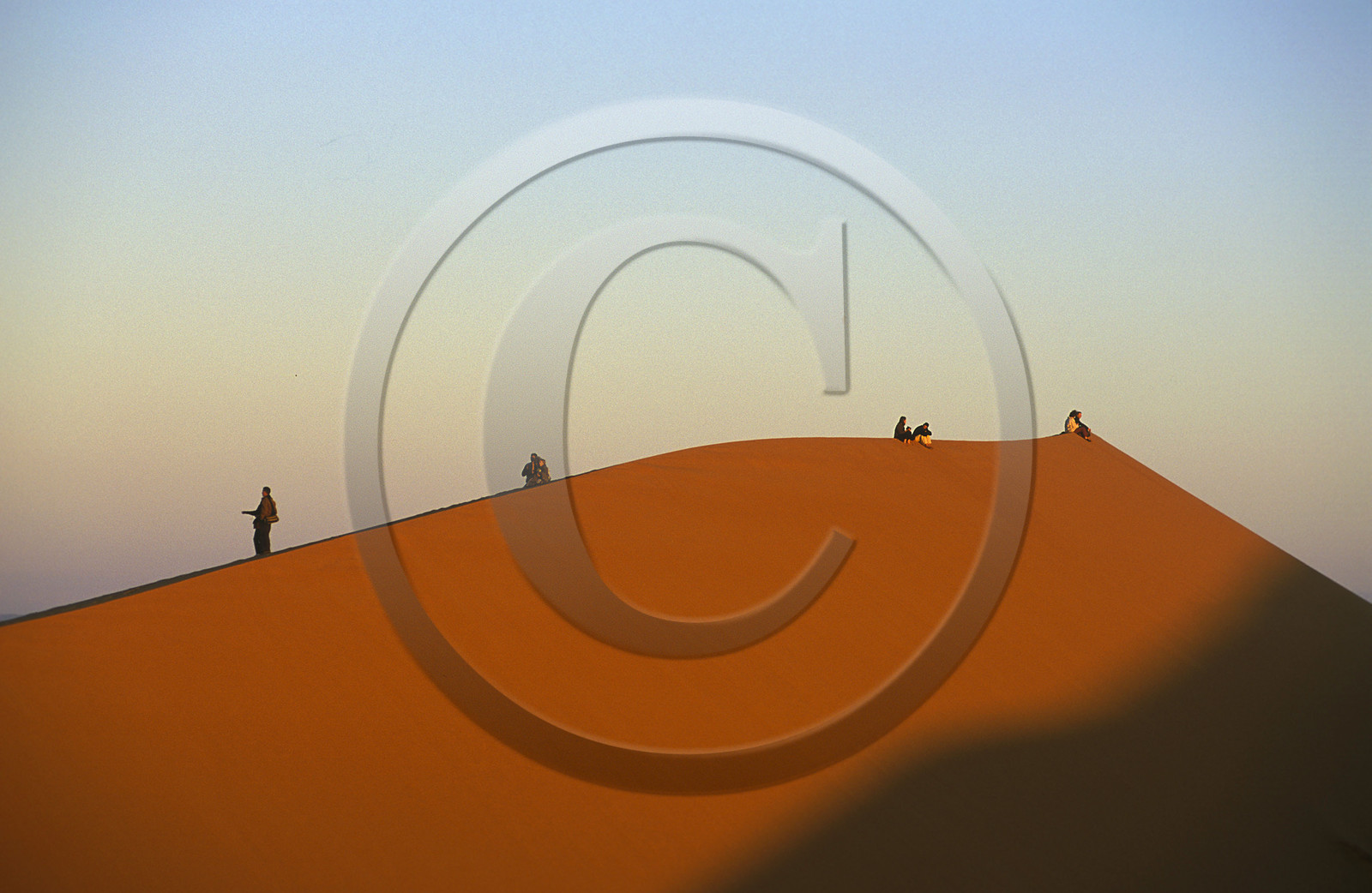 MAROC SUD   MERZOUGA.ERG CHERBI   LEVER DU SOLEIL