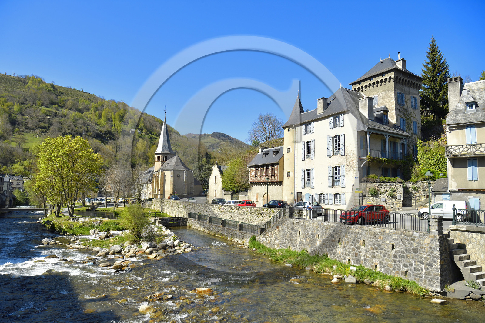 France hautes pyrenees vallee louron arreau rives