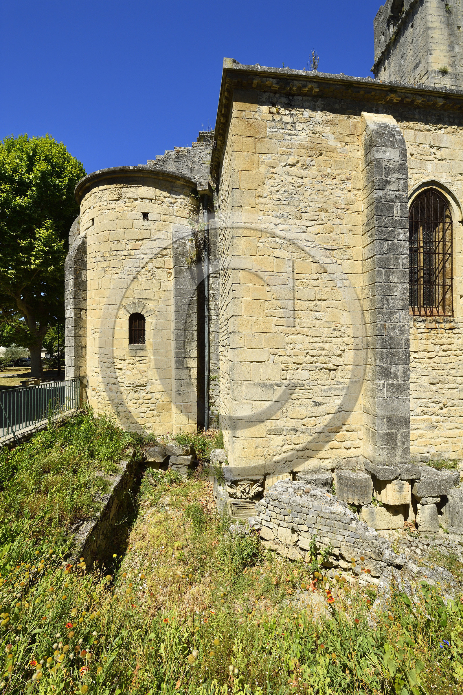France, Vaison