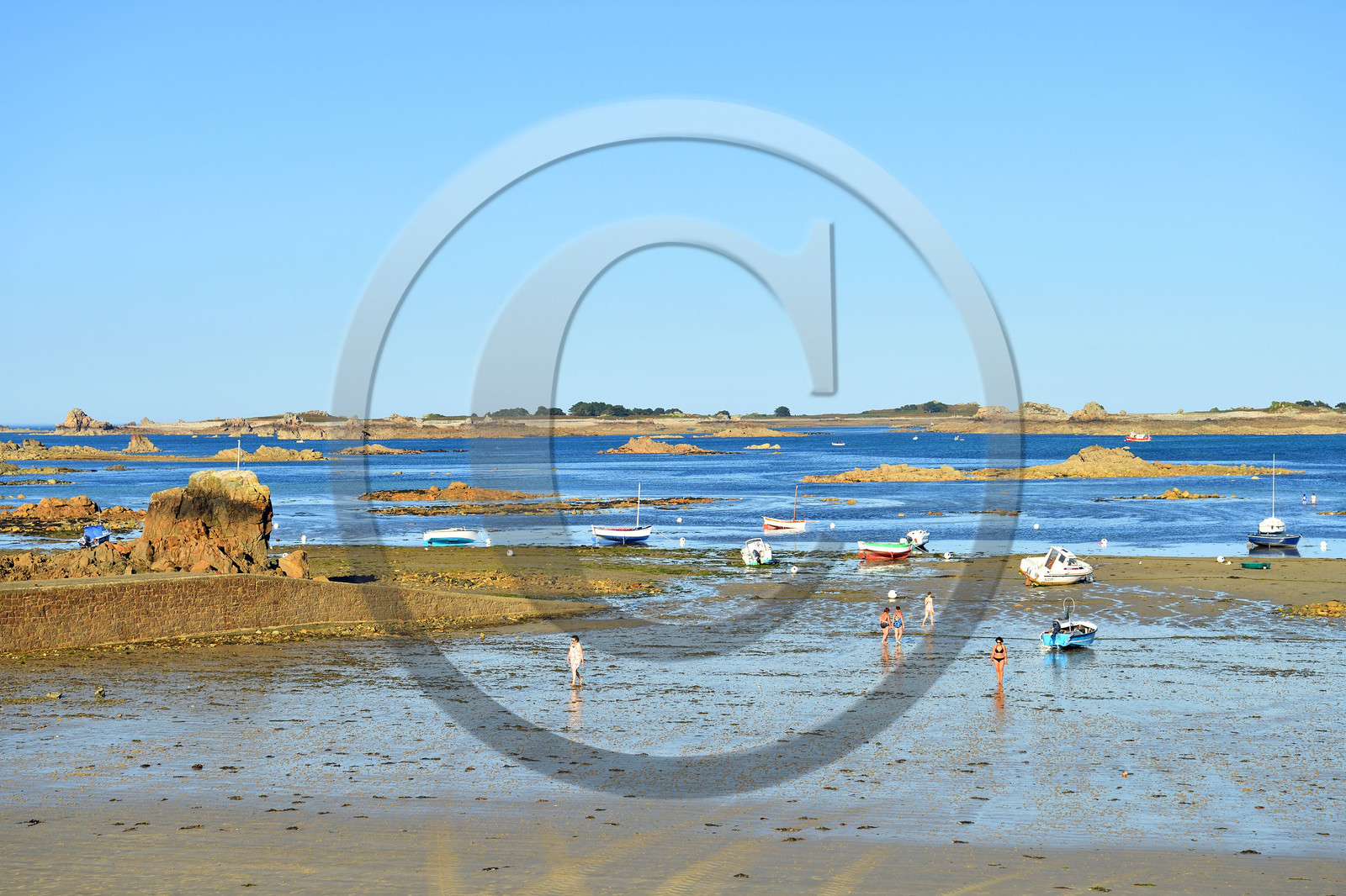 France, Plougrescant