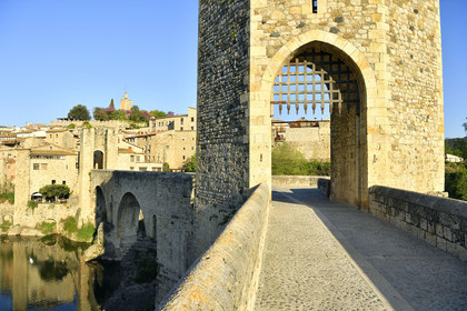 Espagne, Besalu