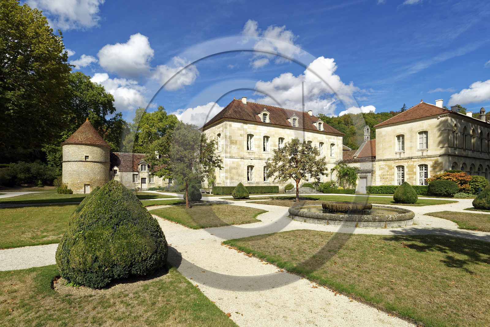France, Fontenay