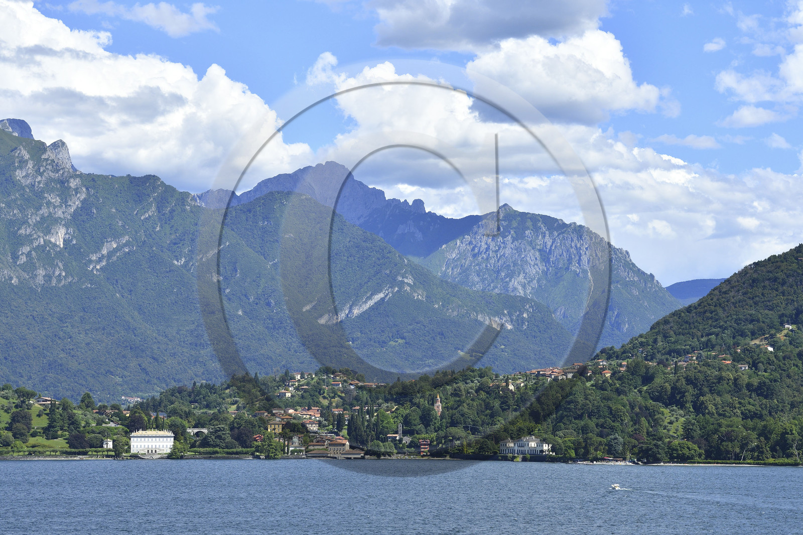 Italie lombardie lac come village bellagio